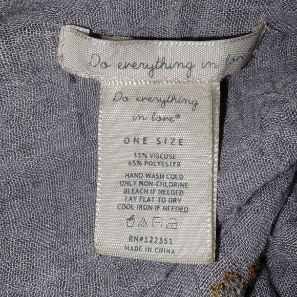 Do Everything In Love Gray Floral Kimono Topper One Size - Picture 6 of 6